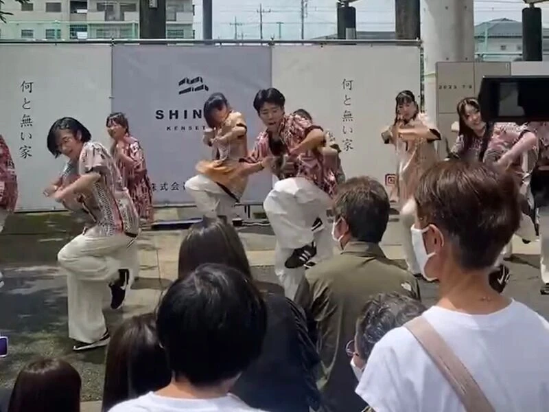 こども喜ぶ七夕まつりの様子